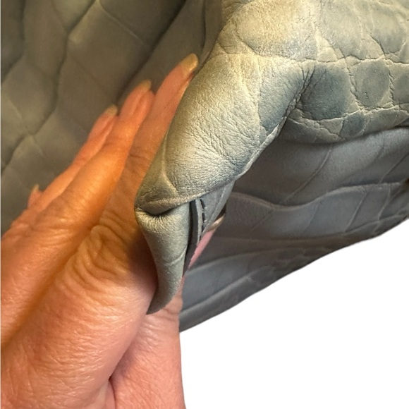 Rare Furla large leather handbag in sage green croc print 💚 perfect for travel - Picture 11 of 16